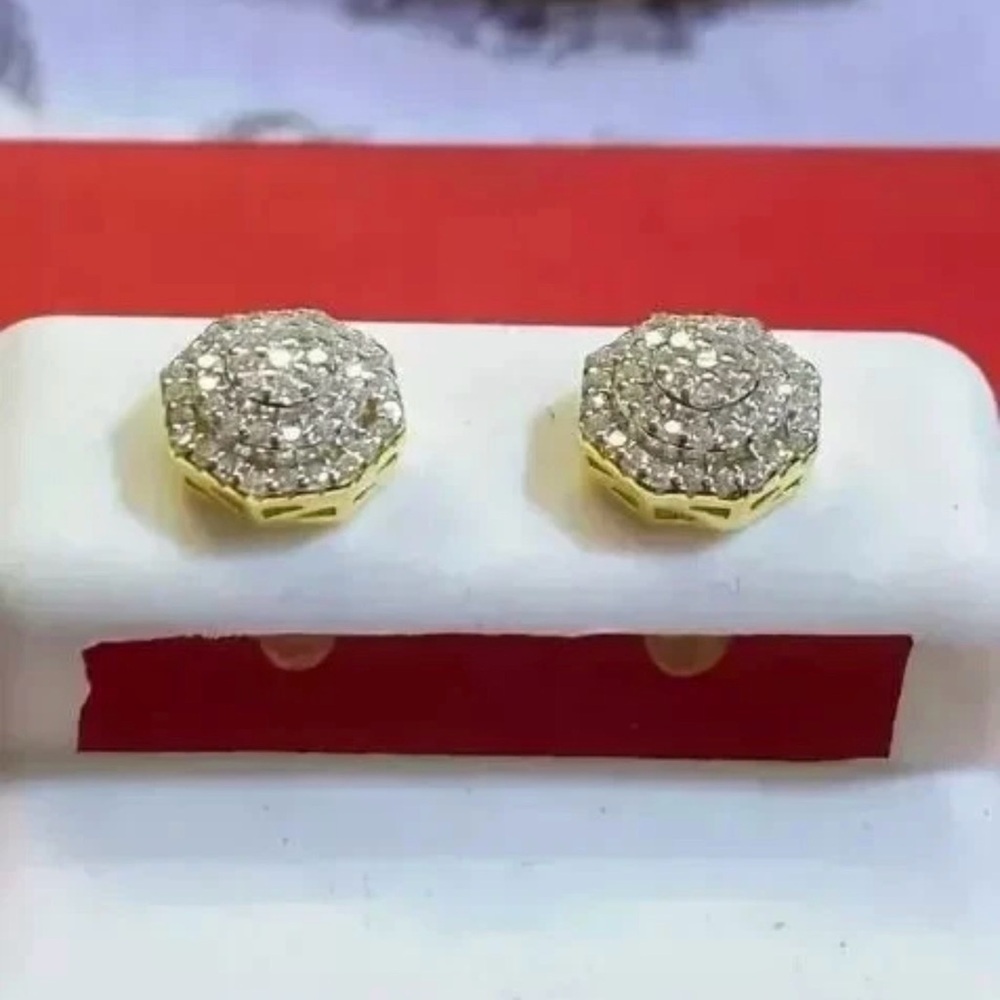 1CT Round Cut Lab Created Diamond Cluster Stud Earrings